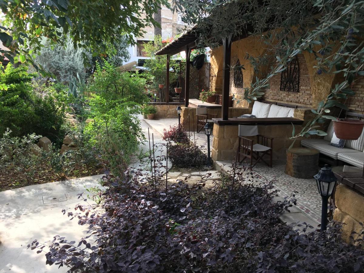 Palm Garden Guest House Никосия Экстерьер фото