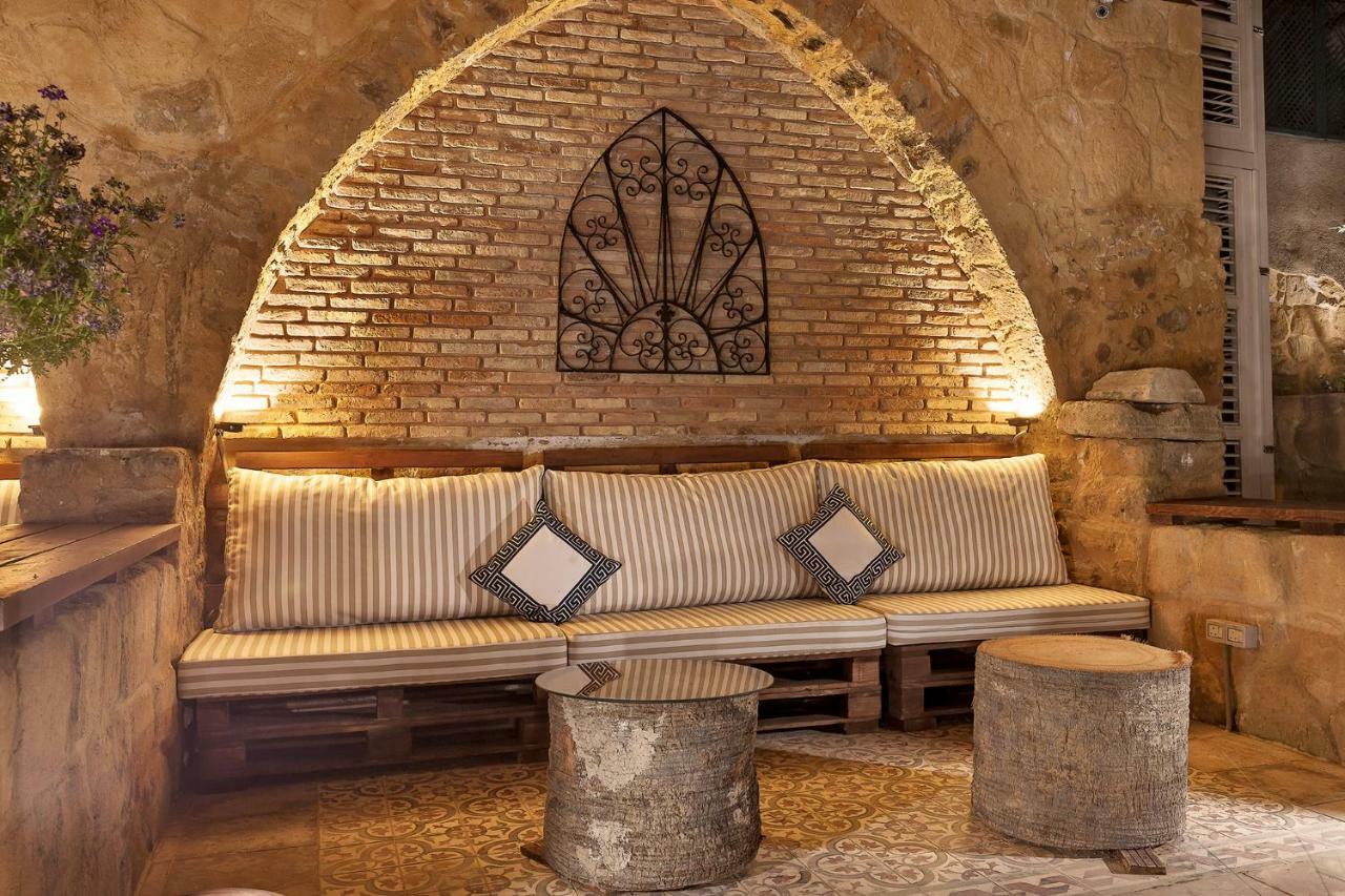 Palm Garden Guest House Никосия Экстерьер фото