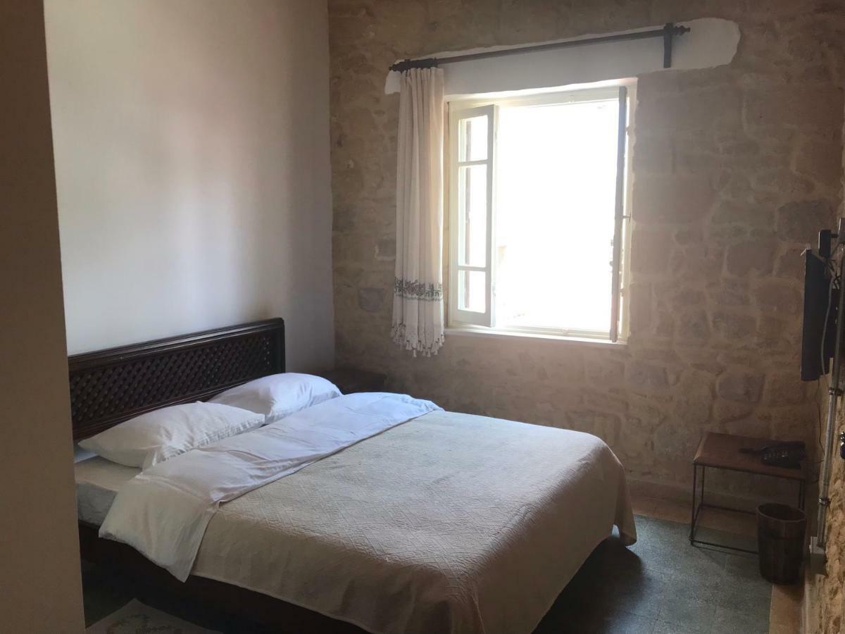 Palm Garden Guest House Никосия Экстерьер фото
