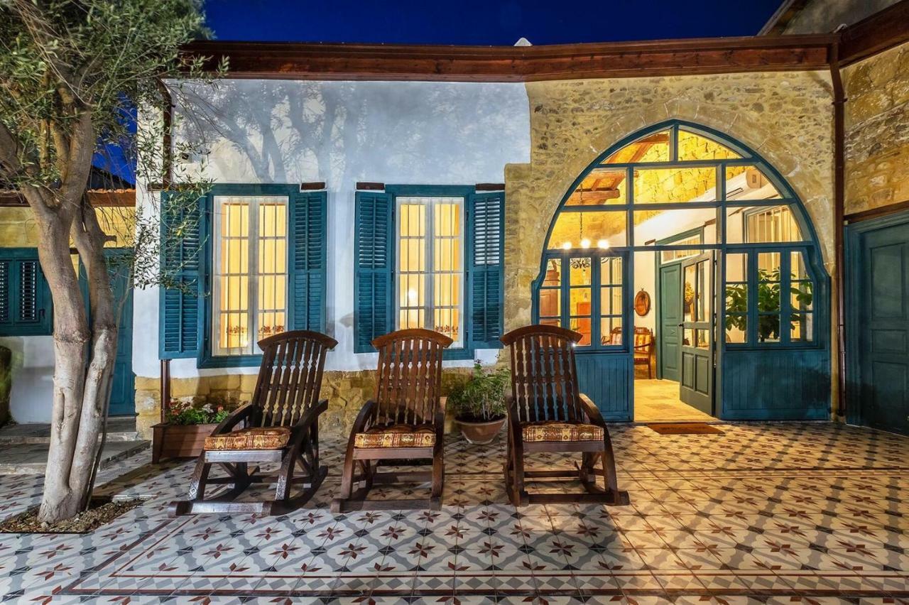 Palm Garden Guest House Никосия Экстерьер фото