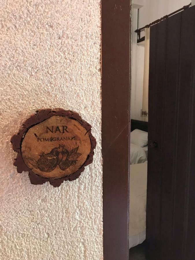 Palm Garden Guest House Никосия Экстерьер фото